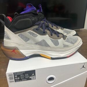 Jordan 37 Beyond Borders 2022
Size 12